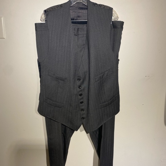 Tom Ford 3 piece suit herringbone stripe gray see info size measurements wool - Picture 4 of 16